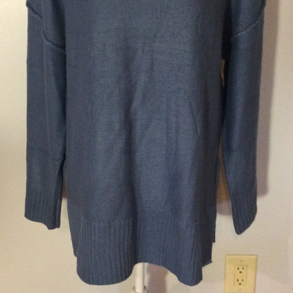 Merokeety Blue Sweater - Picture 5 of 11